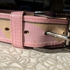Burberry Women's Belt in Pink and Tan
